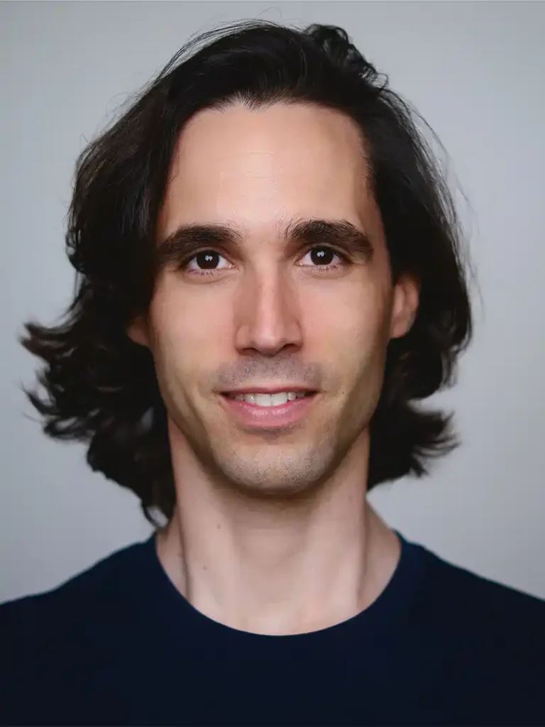 Headshot of Marcelo Lebree