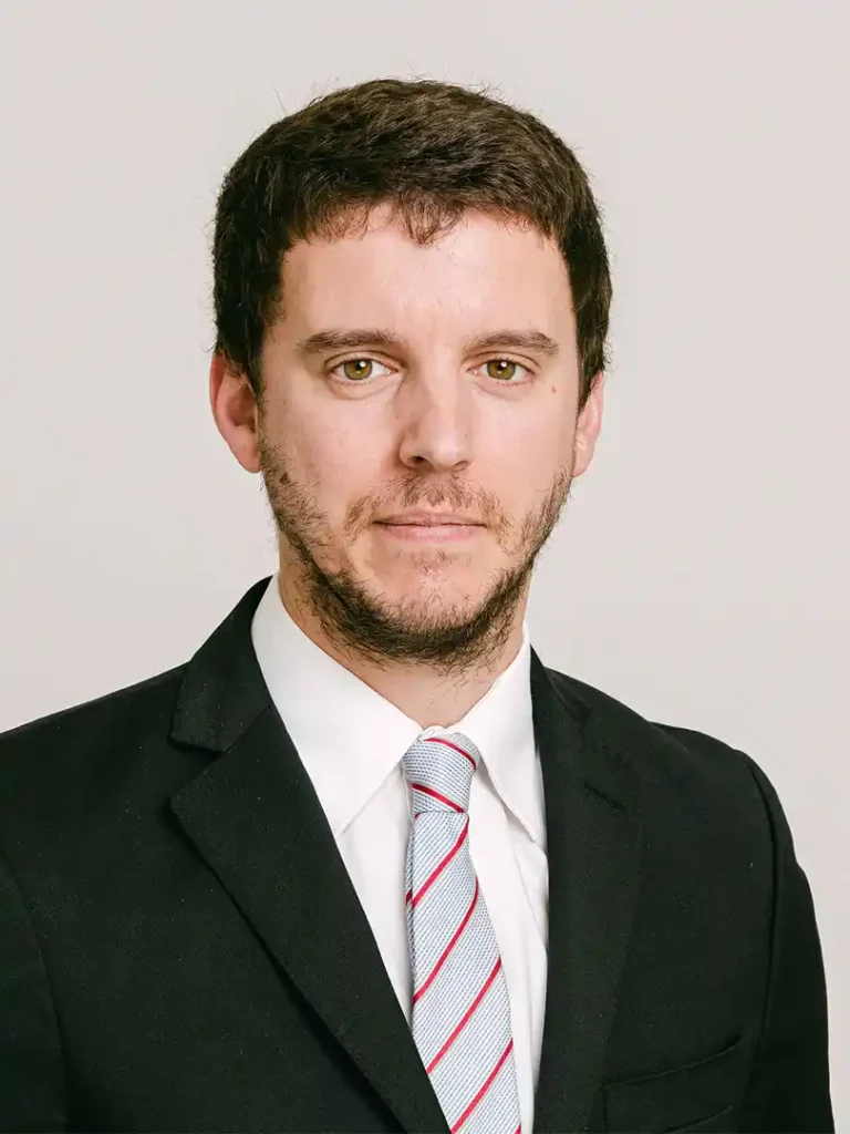 Headshot of Filipe Ribeiro