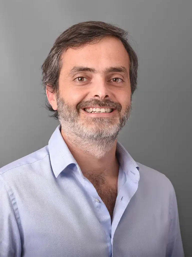 Headshot of Francisco Ferreira Pinto