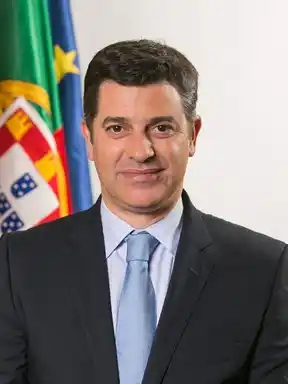 Headshot of Manuel Caldeira Cabral