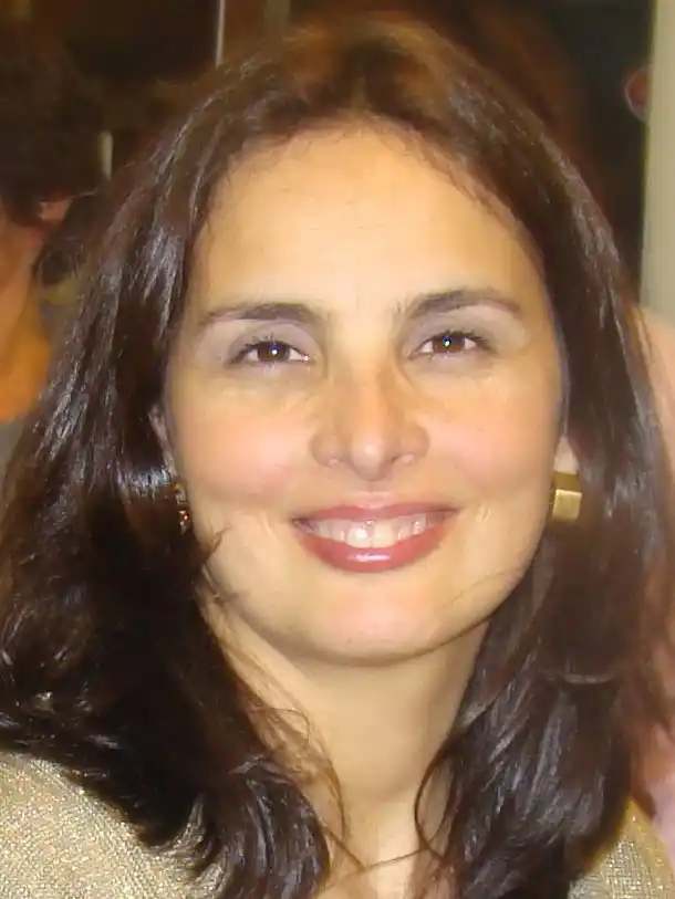 Headshot of Angela Crisostomo