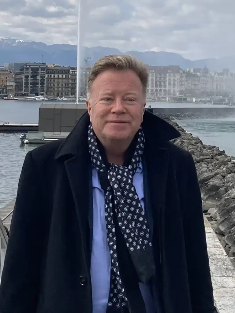 Headshot of Michael Dempsey