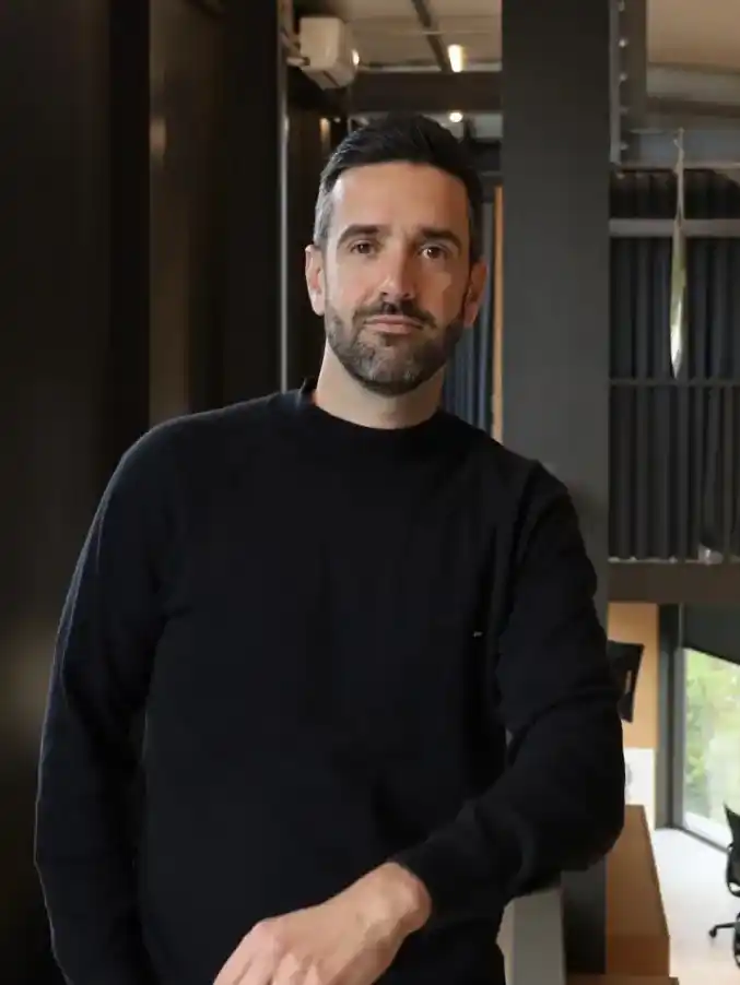 Headshot of Rui Ferreira