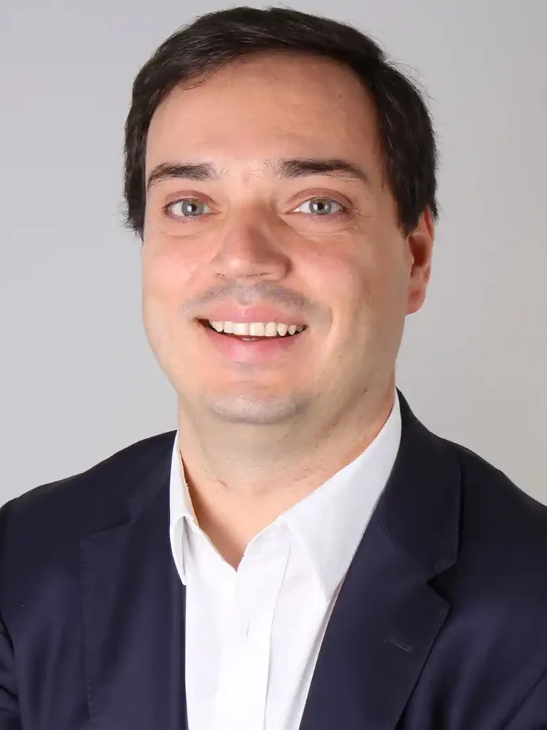 Headshot of Vasco Mendes